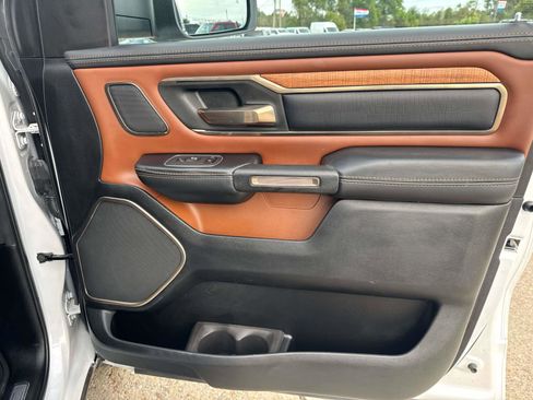 Used 2022 RAM 1500 Limited image 13