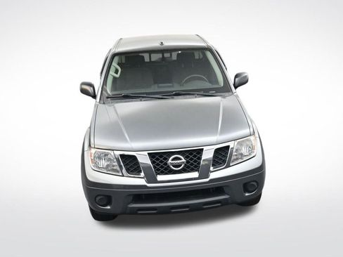 Used 2018 Nissan Frontier SV RWD image 32