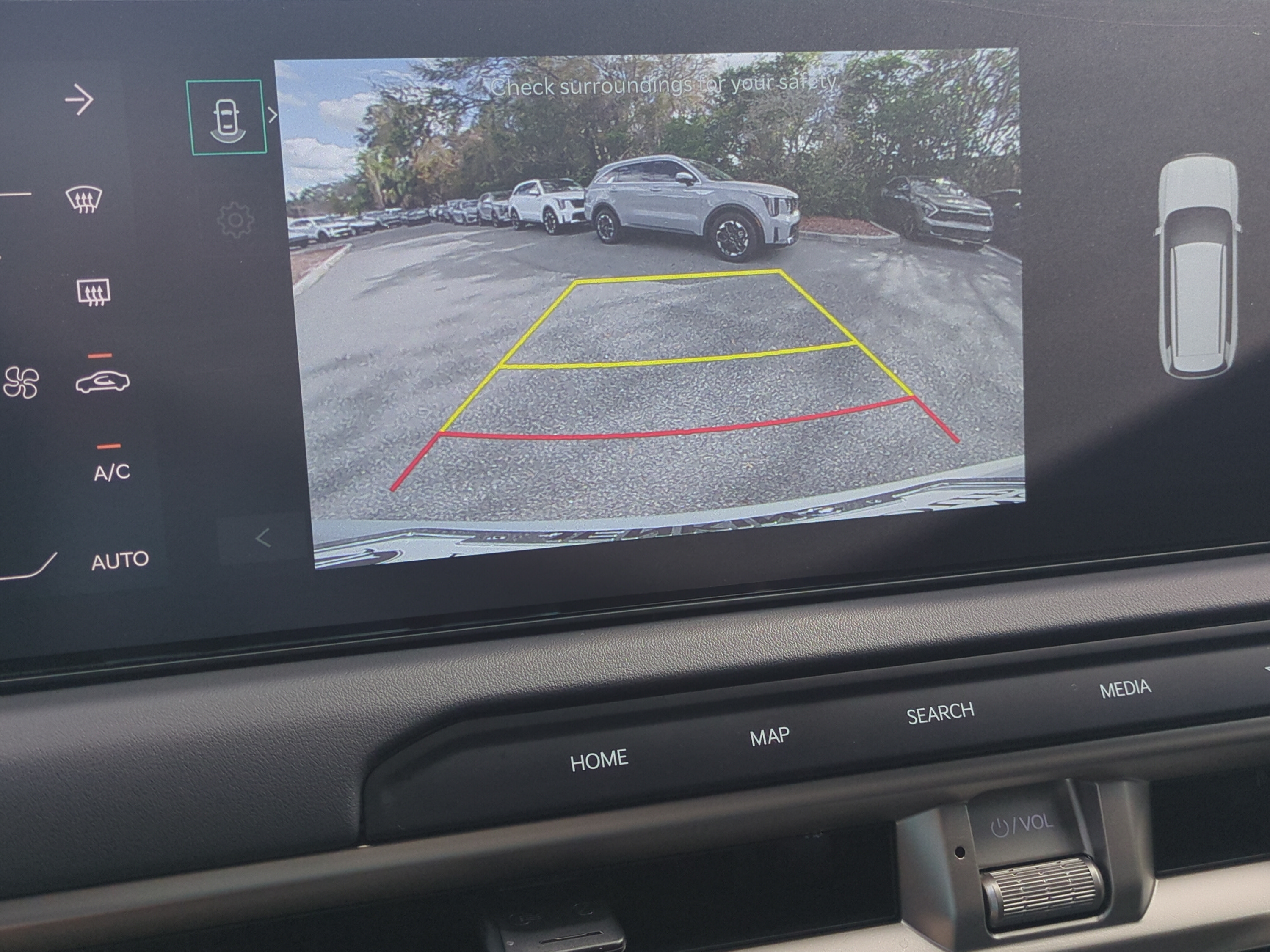 New 2027 Kia Telluride S w/ Towing Package FWD image 15