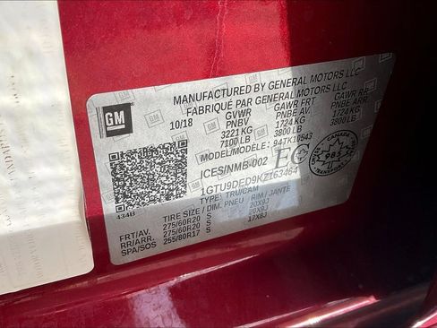 Used 2019 GMC Sierra 1500 SLT w/ SLT Premium Plus Package AWD/4WD image 31