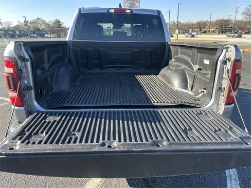 Used 2024 RAM 1500 Laramie image 20