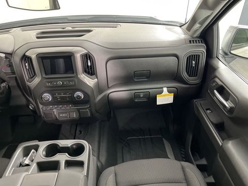 New 2026 Chevrolet Silverado 1500 Custom AWD/4WD image 15