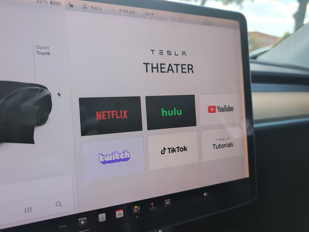 Used 2020 Tesla Model Y Performance AWD/4WD image 14