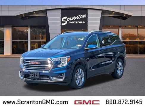 Used 2022 GMC Terrain SLT w/ LPO, Floor Liner Package AWD/4WD image 1