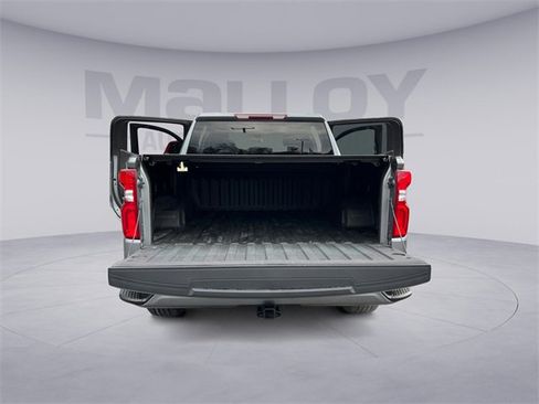 Used 2022 Chevrolet Silverado 1500 Custom w/ Safety Confidence Package image 19