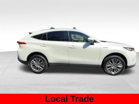 Used 2021 Toyota Venza Limited w/ Carpet Mat Package (TMS) AWD/4WD image 9