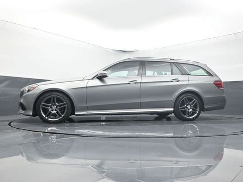 Used 2015 Mercedes-Benz E 350 4MATIC Wagon image 50