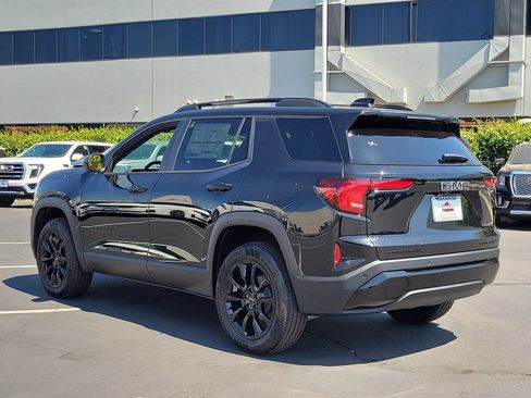New 2026 GMC Terrain Elevation w/ Elevation Premium Package FWD image 3