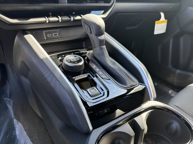 New 2026 Chevrolet Colorado Trail Boss AWD/4WD image 29
