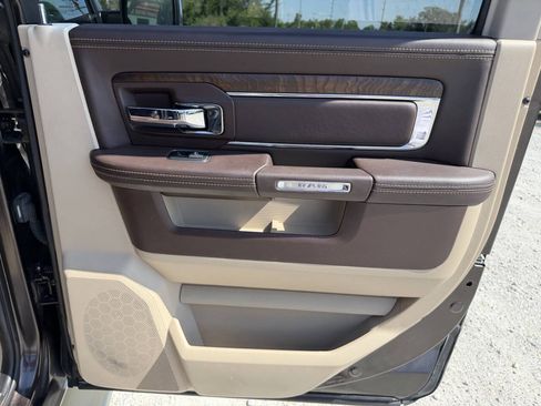 Used 2016 RAM 1500 Laramie Longhorn w/ Convenience Group AWD/4WD image 22