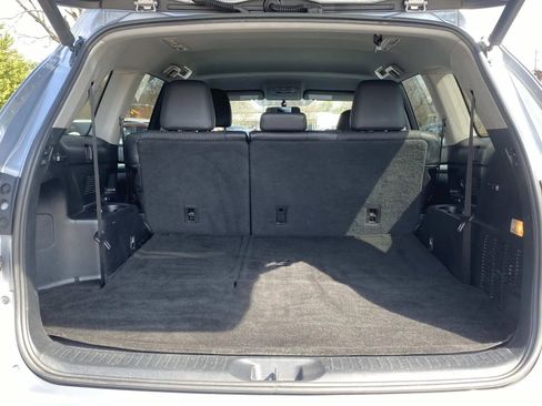 Used 2015 Toyota Highlander Plus image 9