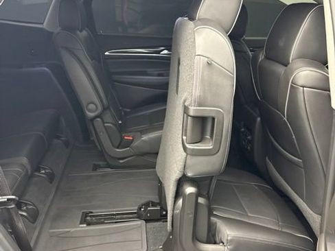 Used 2021 Buick Enclave Avenir FWD image 60