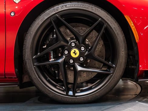 Used 2023 Ferrari F8 Tributo image 15