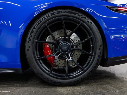 Used 2026 Porsche 911 GT3 image 9