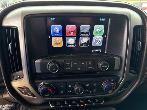 Used 2017 Chevrolet Silverado 1500 LTZ Z71 w/ LTZ Plus Package AWD/4WD image 17