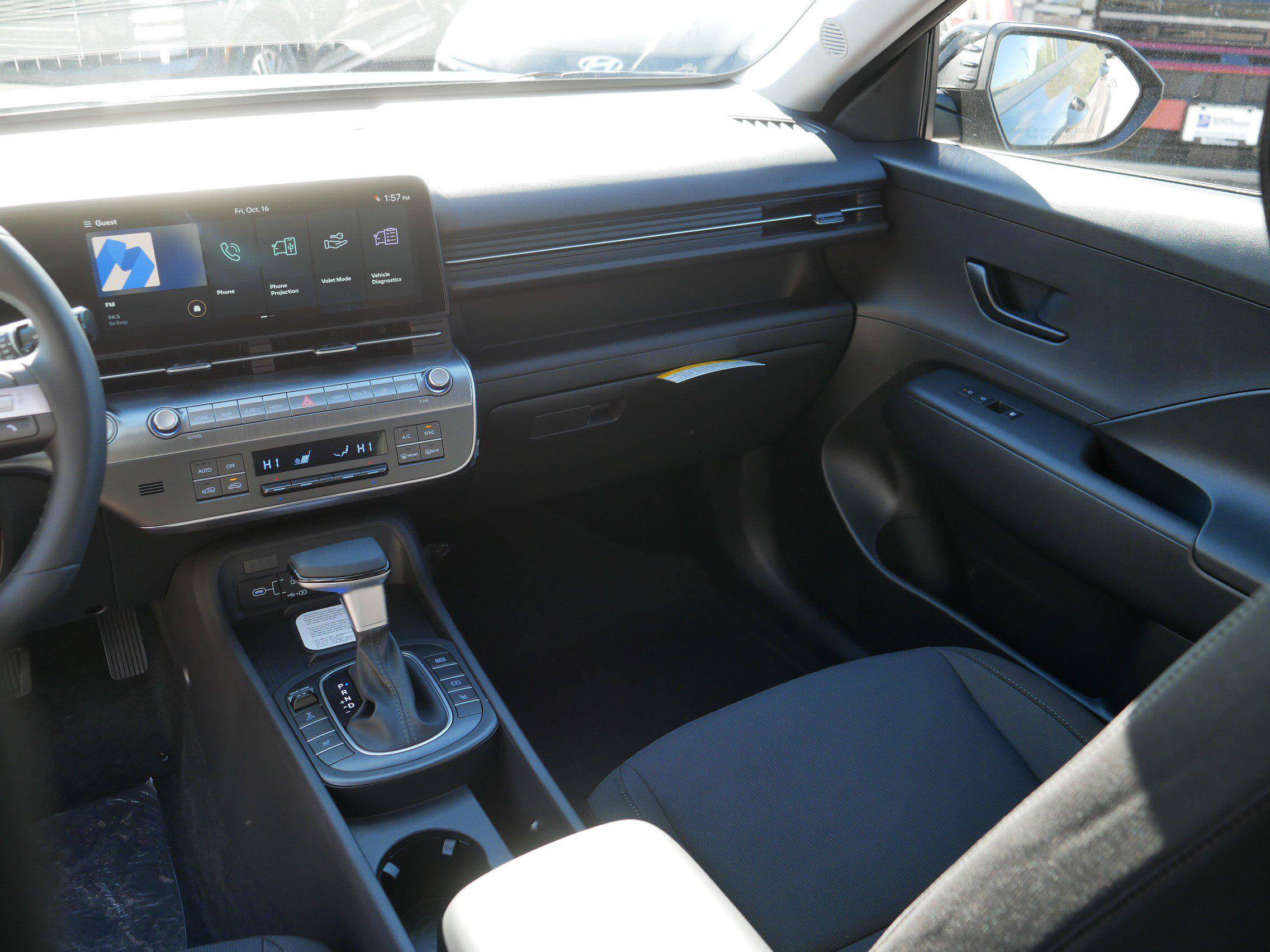 New 2027 Hyundai Kona SEL Sport AWD/4WD image 8