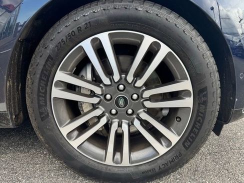 Used 2023 Land Rover Range Rover SE AWD/4WD image 36