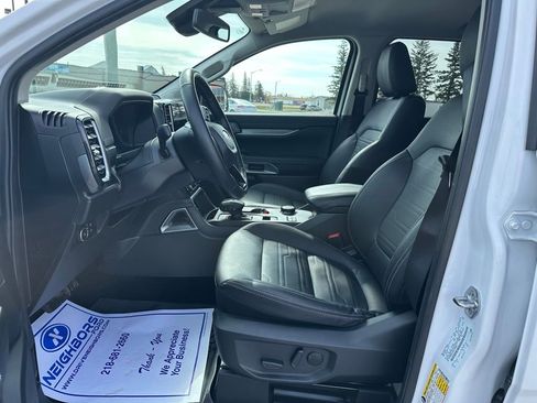 Used 2024 Ford Ranger Lariat w/ Advanced Towing Package AWD/4WD image 9