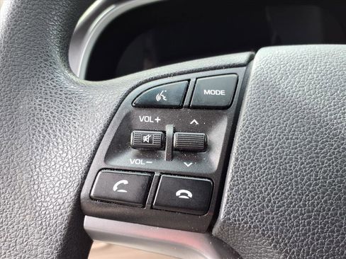 Used 2022 Hyundai Tucson Limited AWD/4WD image 25