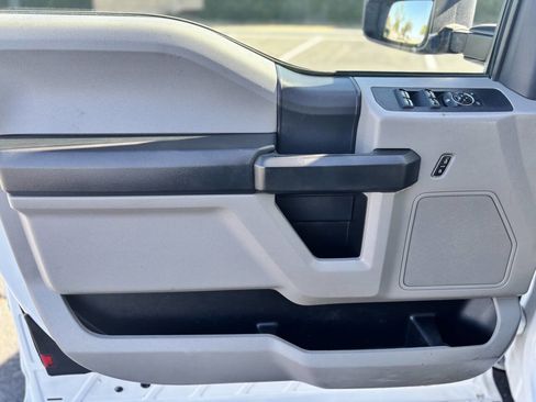 Used 2022 Ford F250 XL w/ Power Equipment Group RWD image 23