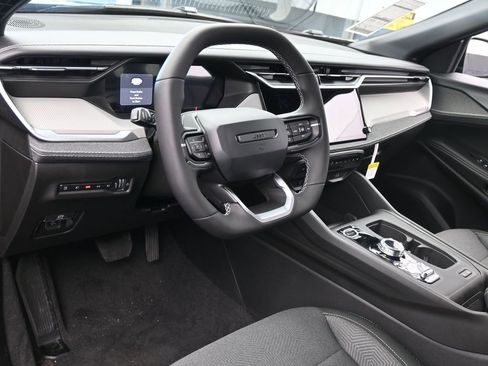 New 2026 Jeep Cherokee Laredo image 13