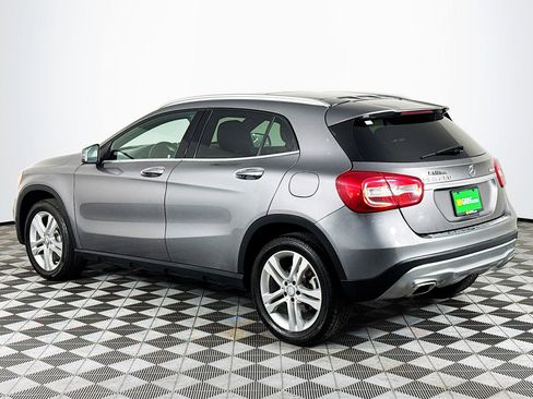 Used 2017 Mercedes-Benz GLA 250 4MATIC image 6