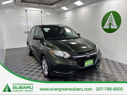 Used 2017 Honda HR-V LX image 1