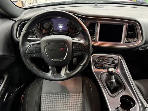 Used 2018 Dodge Challenger R/T w/ Driver Convenience Group image 18