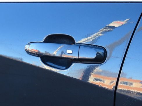 Used 2023 Chevrolet Malibu LT image 23