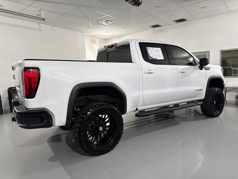 Used 2024 GMC Sierra 1500 AT4X AWD/4WD image 11