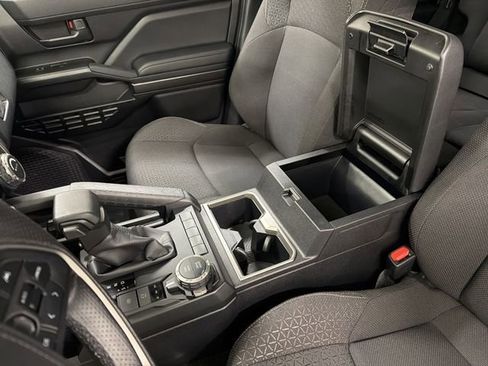 Used 2025 Toyota 4Runner SR5 image 21