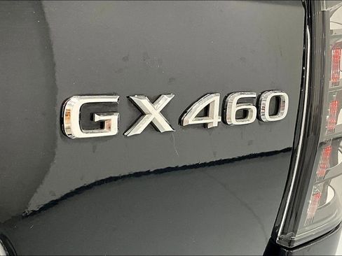 Used 2023 Lexus GX 460 Premium image 40