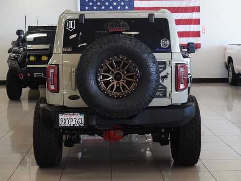 Used 2025 Ford Bronco Outer Banks AWD/4WD image 46