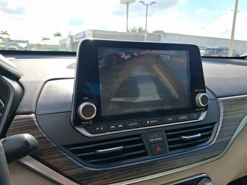 Used 2021 Nissan Altima 2.5 SL image 22