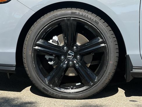 Used 2023 Honda Accord Sport image 24