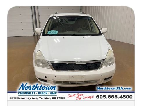 Used 2012 Kia Sedona LX FWD image 8