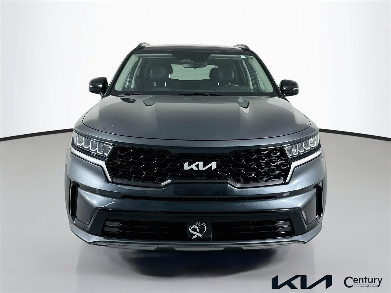 Used 2022 Kia Sorento EX w/ Panoramic Sunroof Package FWD image 2