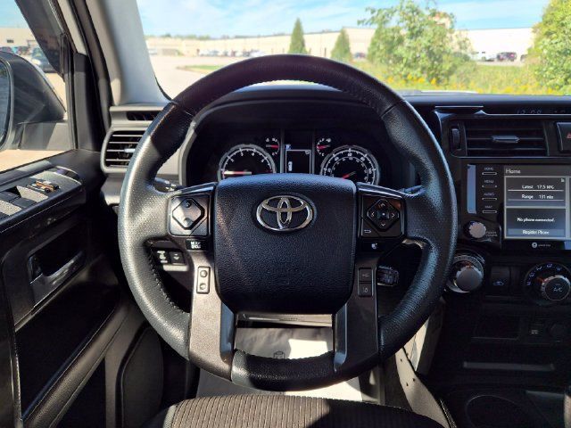 Used 2023 Toyota 4Runner TRD Off-Road AWD/4WD image 20