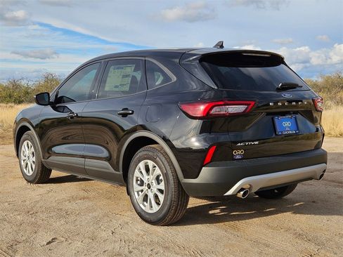 New 2026 Ford Escape Active image 8