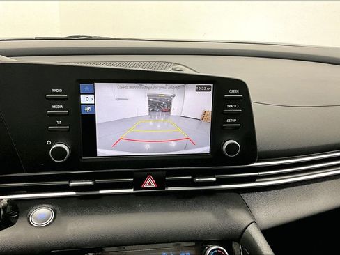 Used 2026 Hyundai Elantra Blue image 29