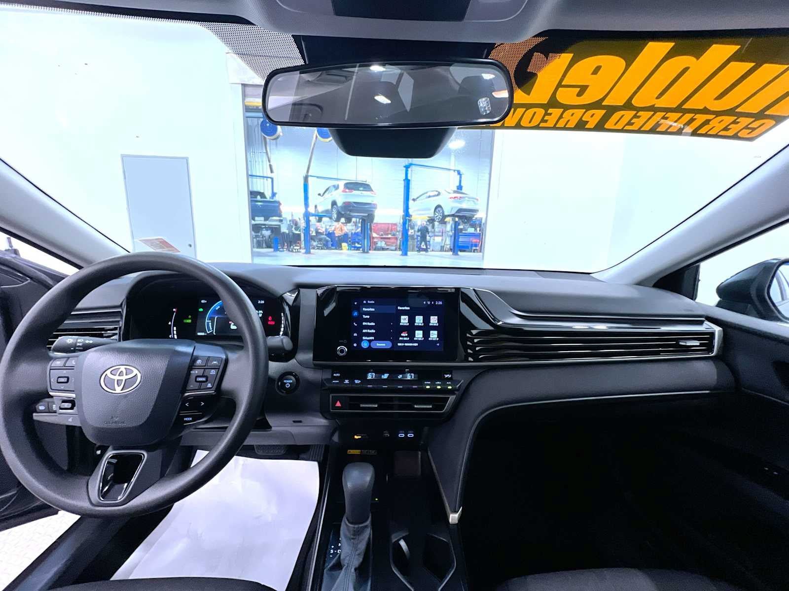 Used 2026 Toyota Camry LE FWD image 23