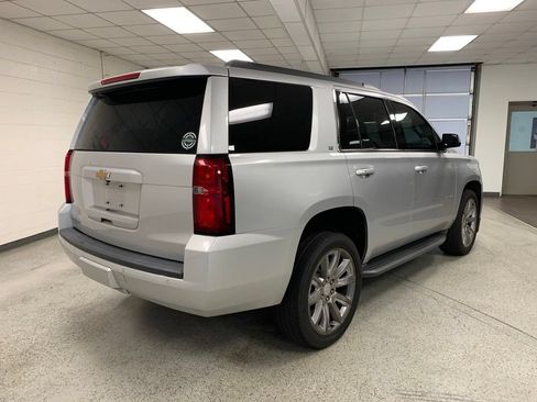 Used 2017 Chevrolet Tahoe LT w/ Luxury Package RWD image 6