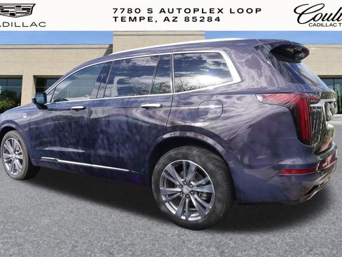 Certified 2025 Cadillac XT6 Premium Luxury FWD image 7