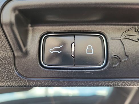 Certified 2023 Ford Explorer XLT w/ Equipment Group 202A AWD/4WD image 10