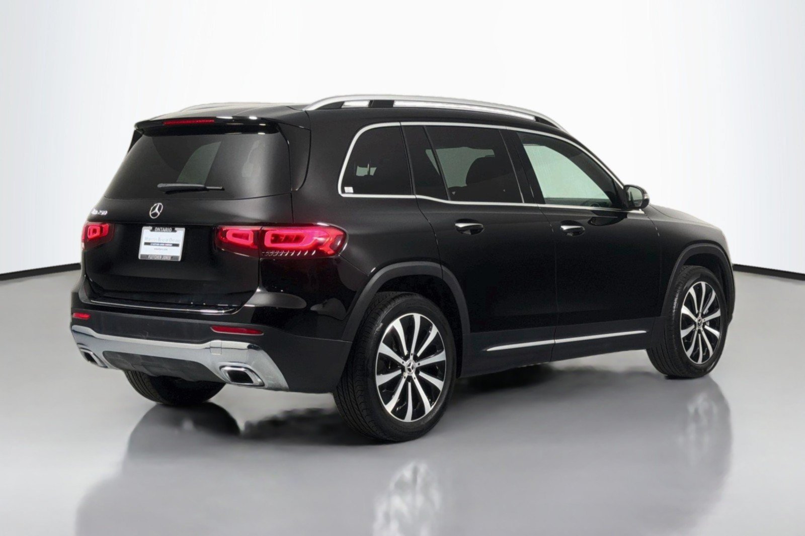 Used 2023 Mercedes-Benz GLB 250 image 12