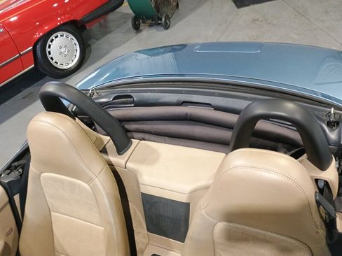 Used 2000 BMW Z3 2.5i RWD image 21