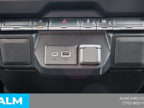Used 2020 Chevrolet Silverado 1500 LT RWD image 32