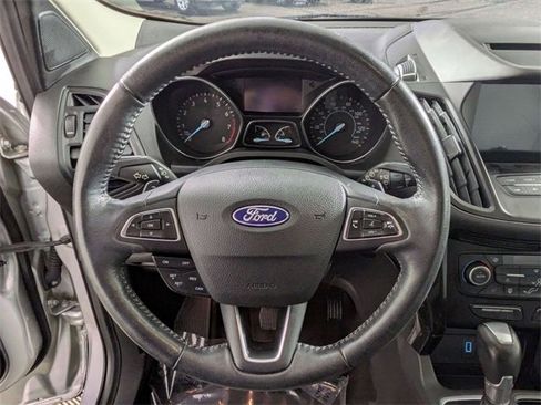 Used 2018 Ford Escape SE w/ SE Sport Appearance Package image 18