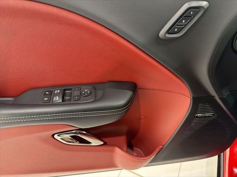 Used 2022 Dodge Challenger SRT Hellcat Redeye RWD image 11