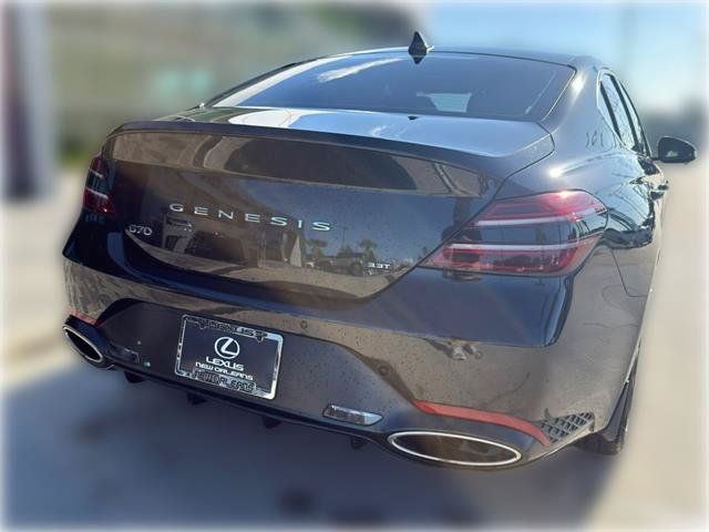 Used 2023 Genesis G70 3.3T w/ Sport Prestige Package RWD image 8